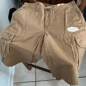 COPY - NWT urban pipeline cargo shorts size 34